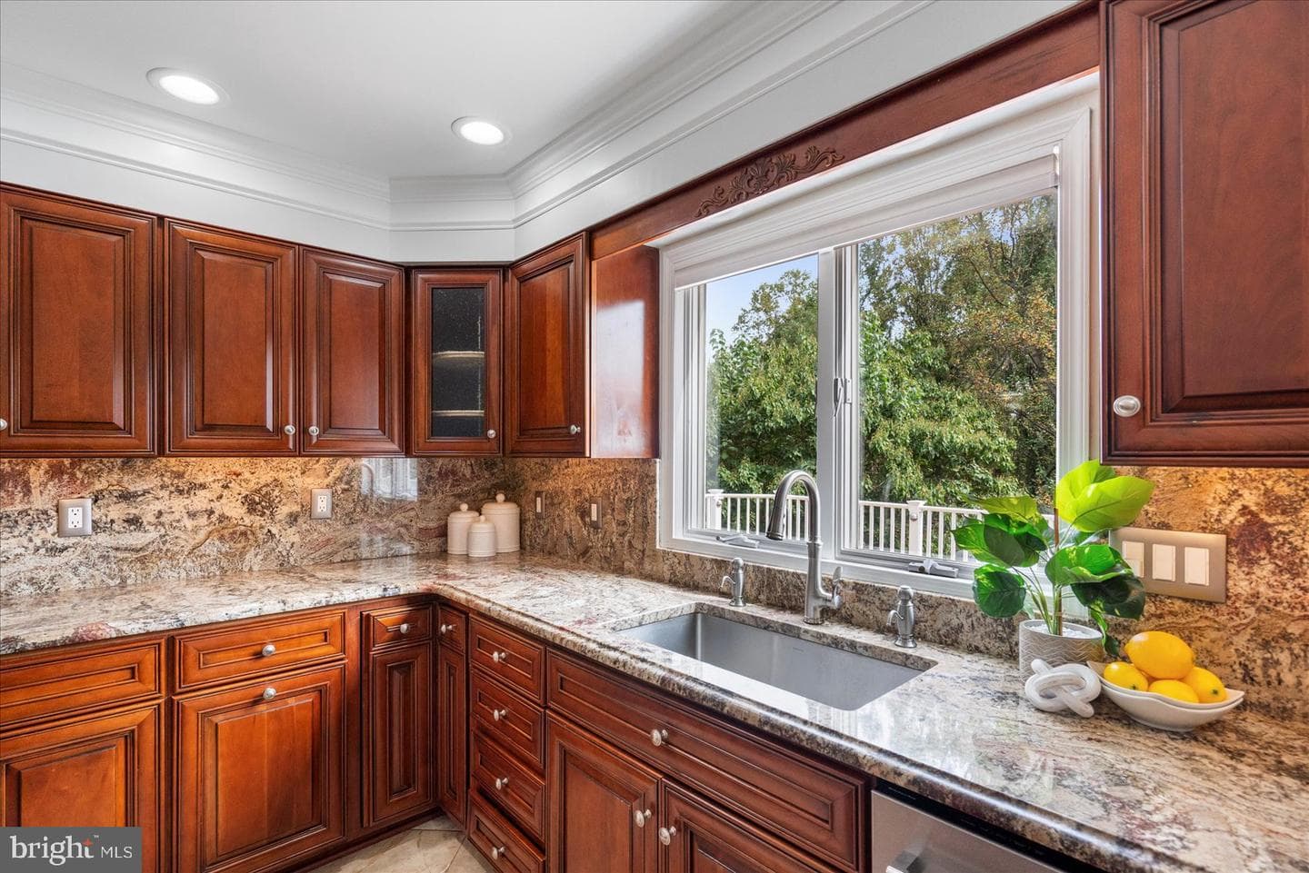 57 Montvieu Court photo 20