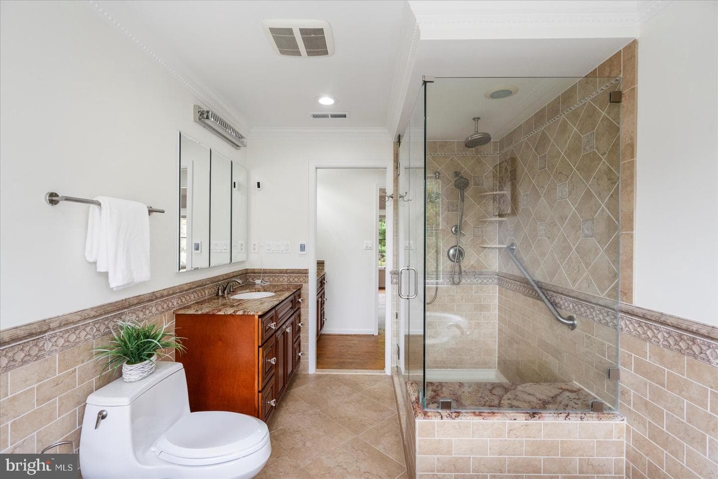 57 Montvieu Court photo 30