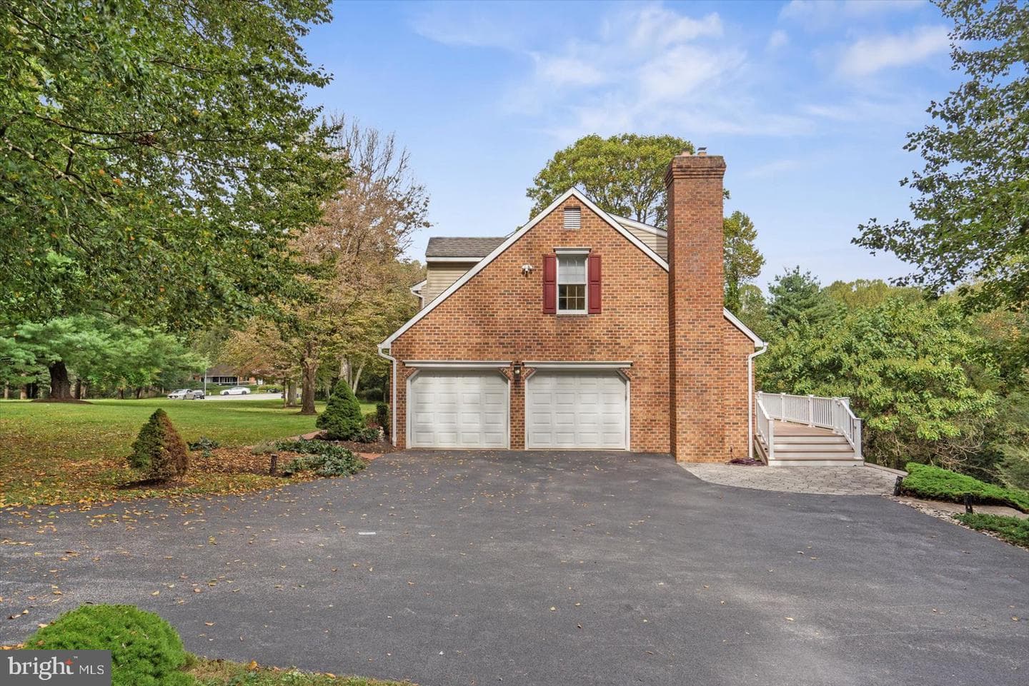 57 Montvieu Court photo 48