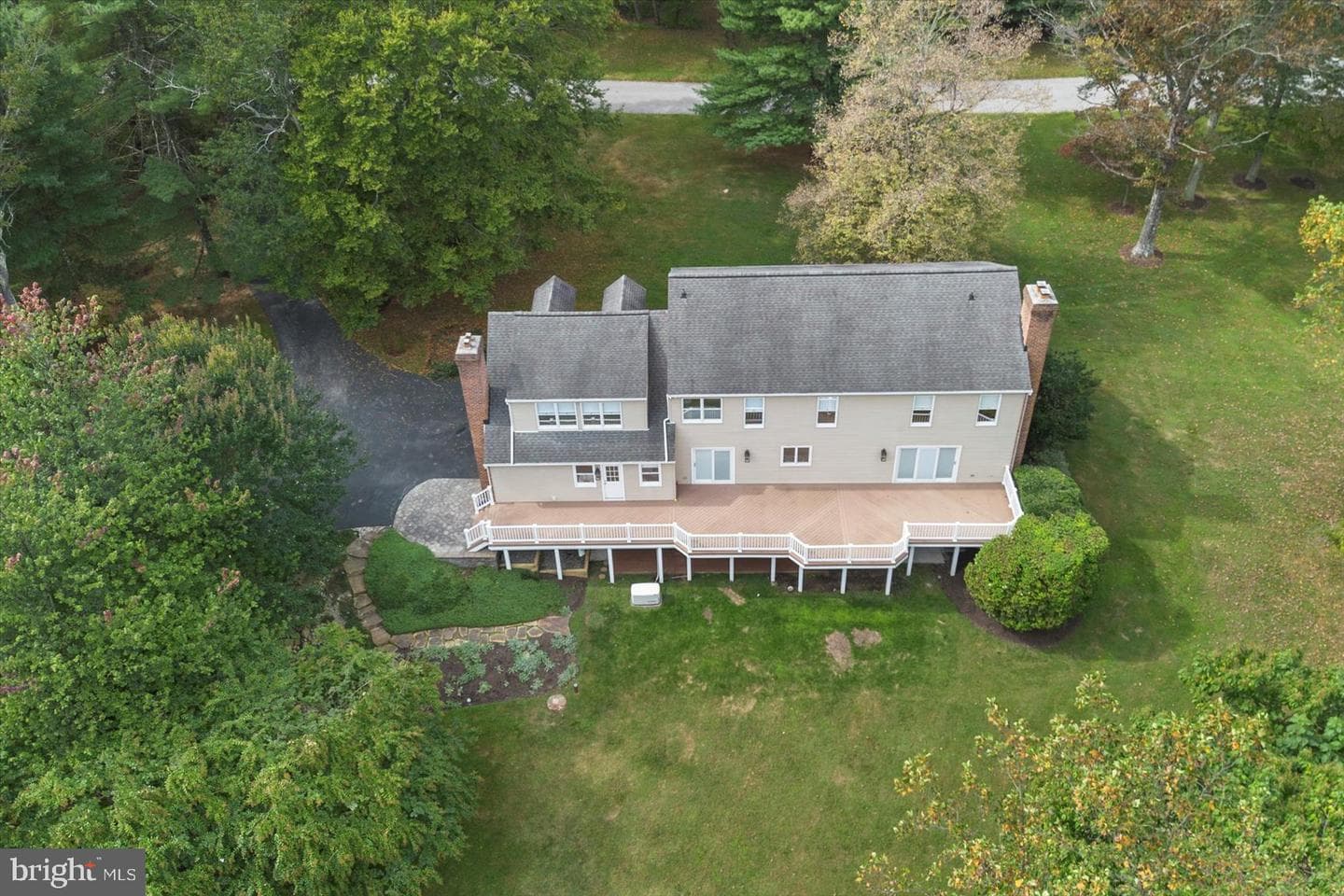 57 Montvieu Court photo 52