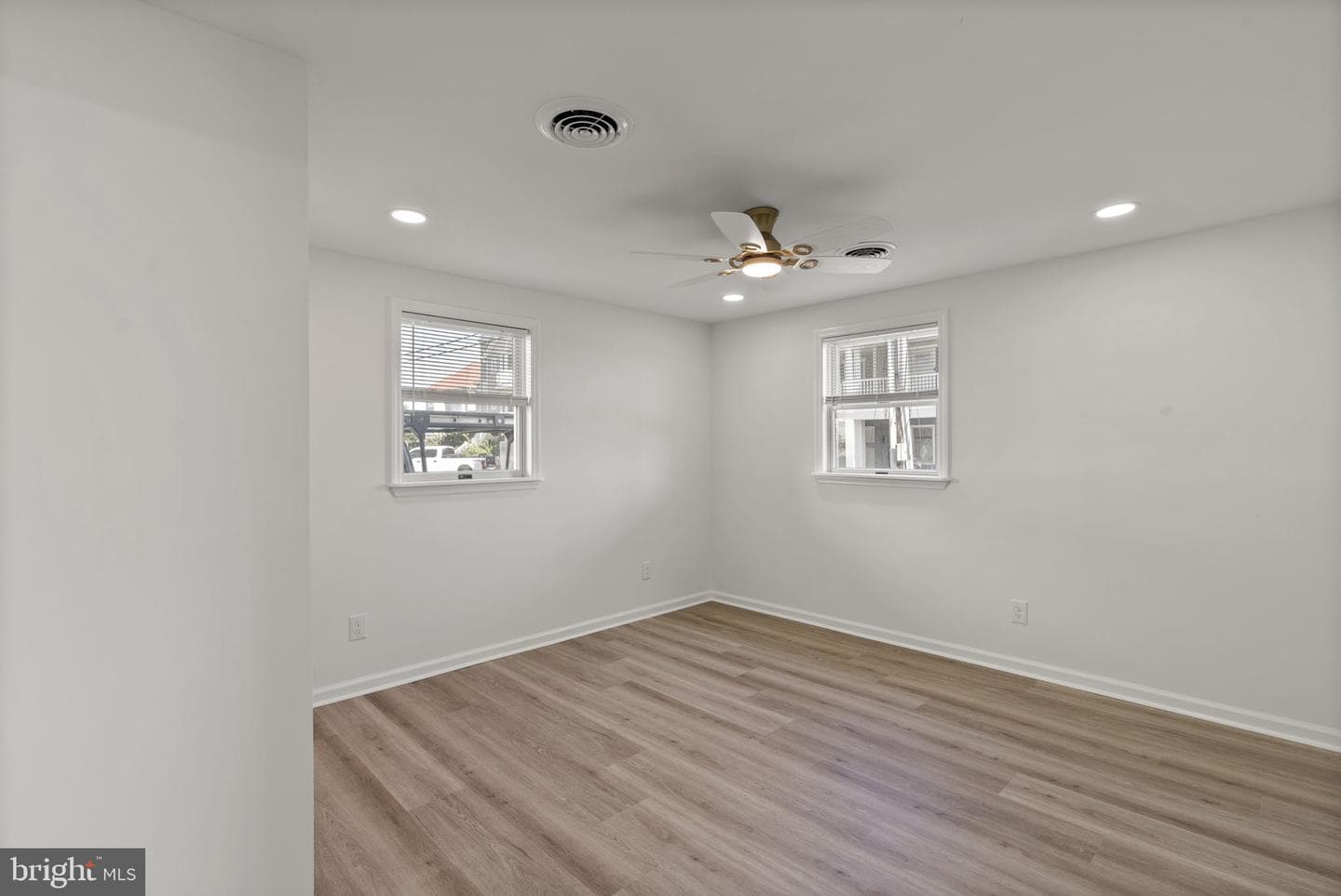 2806 Bay Drive photo 26