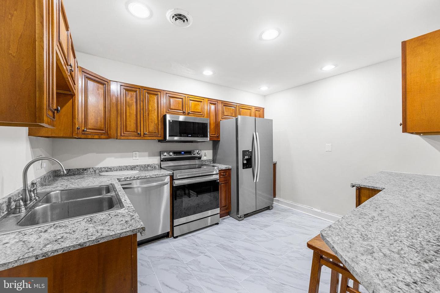 3821 Brownhill Road photo 6