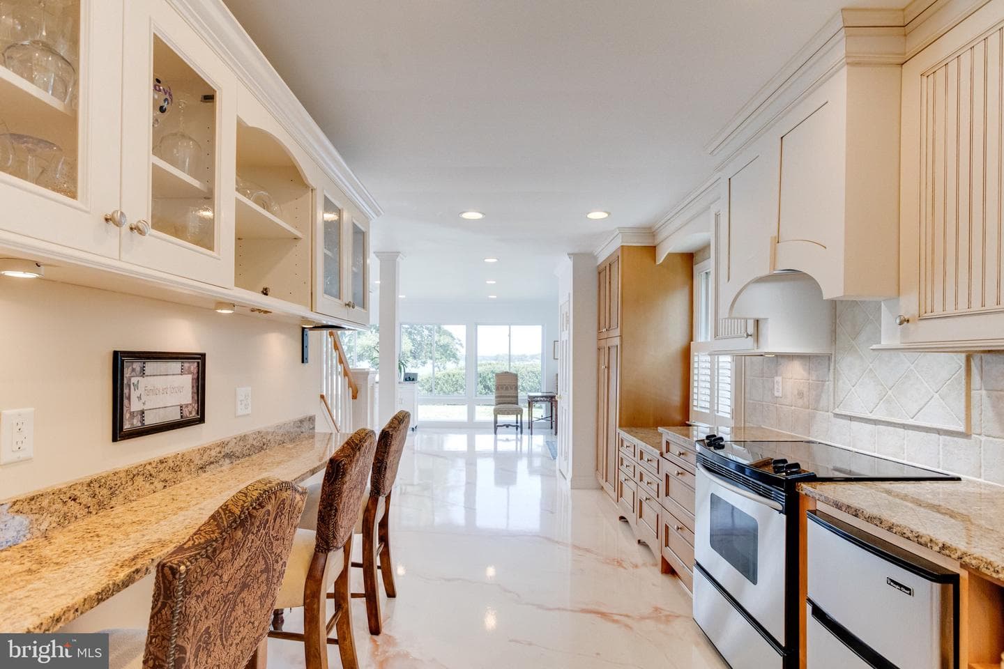 2334 Martin Drive photo 51