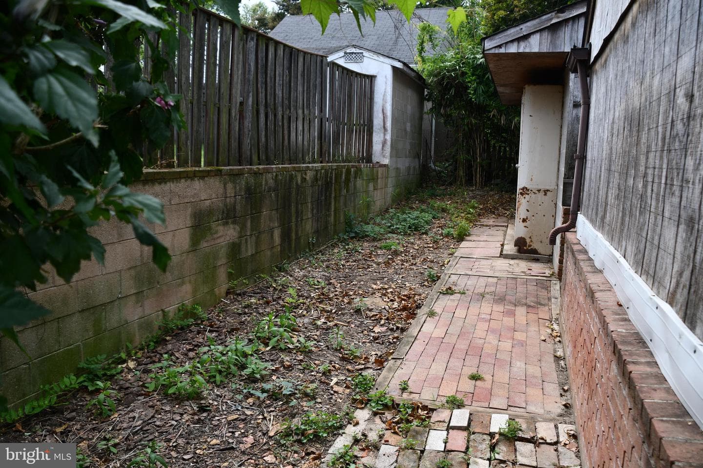 615 Overbrook Road photo 32