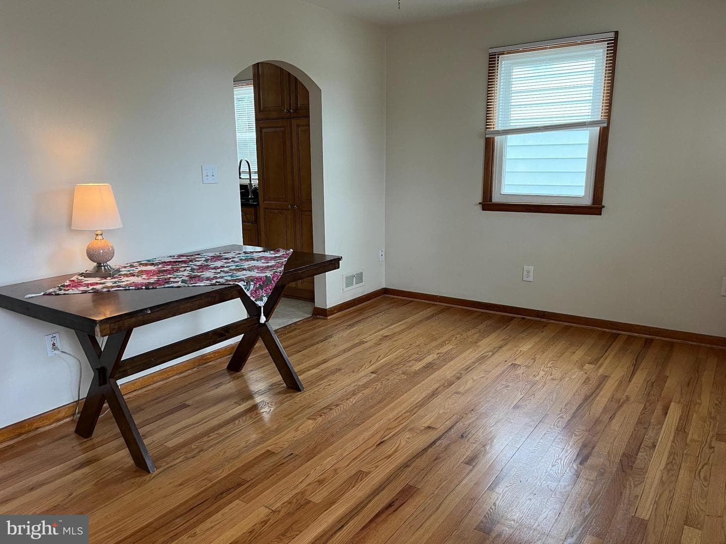 514 Kent Avenue photo 3