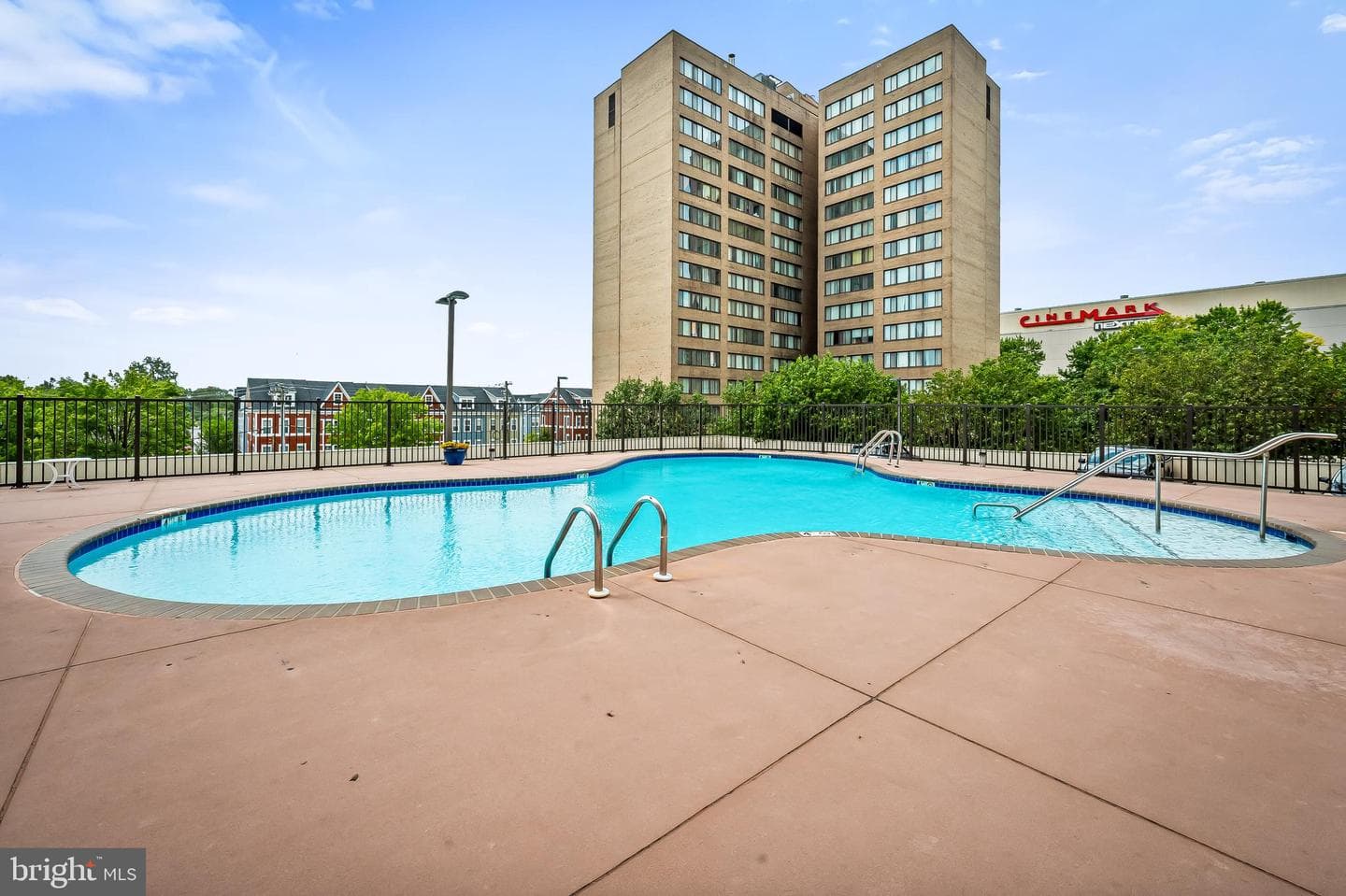 205 E Joppa Road #1209 photo 36