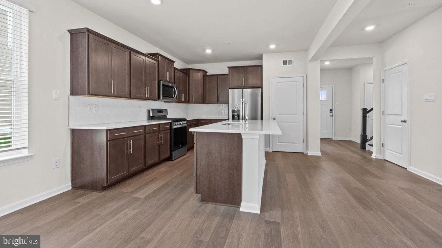 10002 Campbell Boulevard photo 10