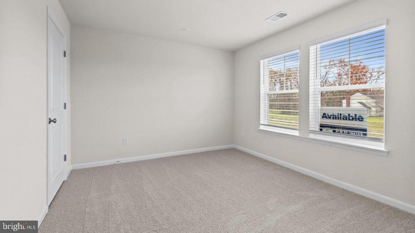 10002 Campbell Boulevard photo 15