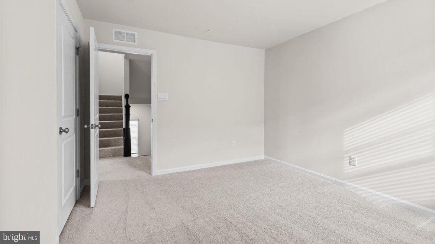 10002 Campbell Boulevard photo 17