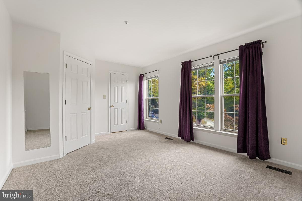 9739 Sherwood Farm Road photo 18