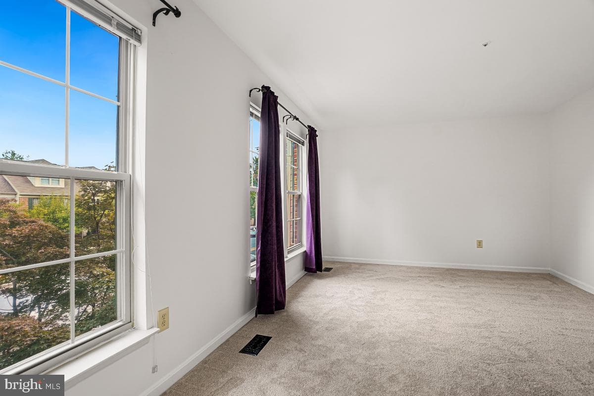 9739 Sherwood Farm Road photo 19