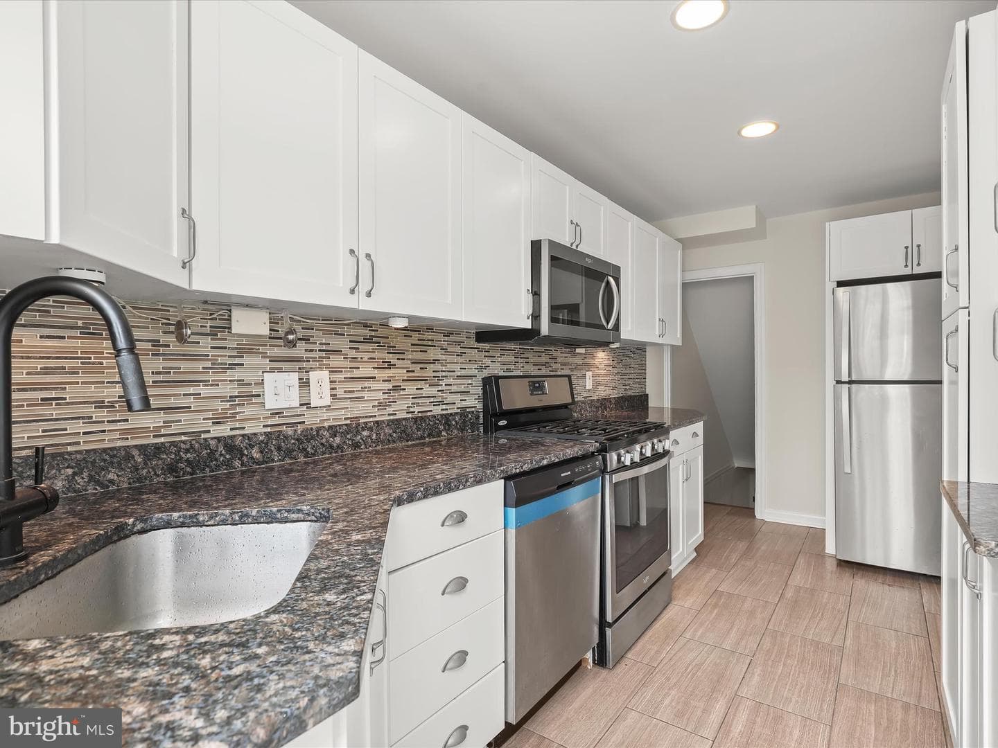 8328 Wyton Road photo 13