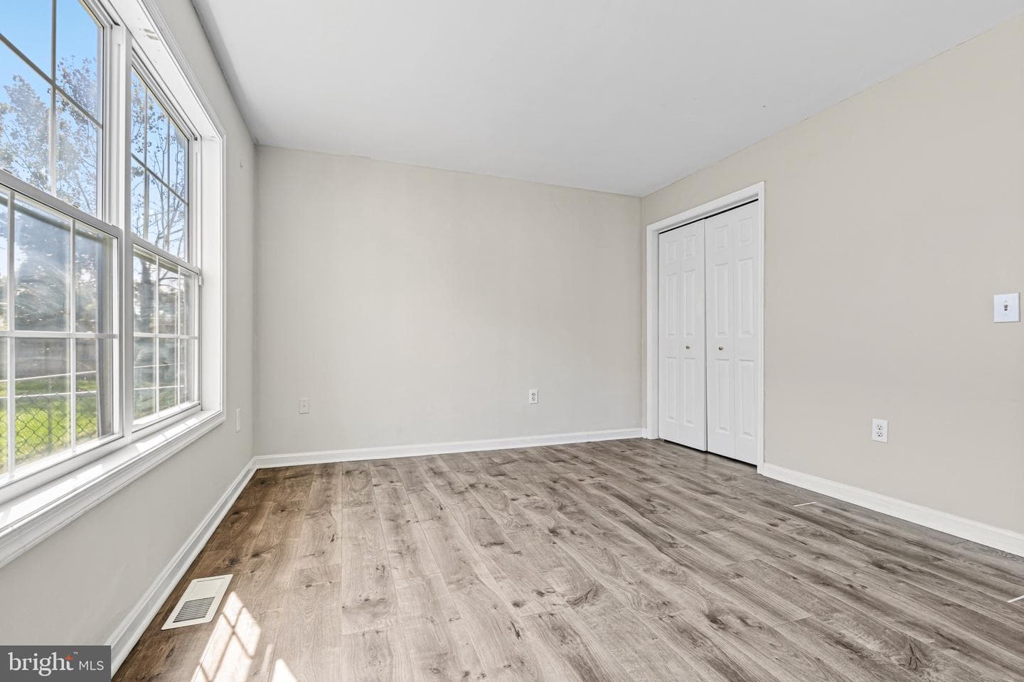 3929 Glenhurst Road photo 26