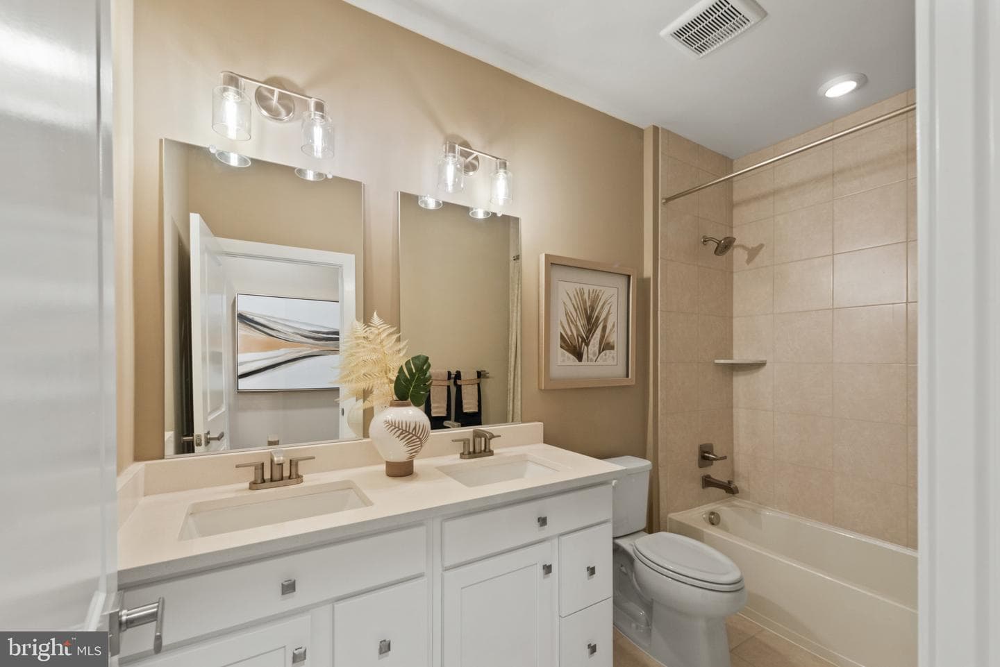 244 Hickory Hollow Court photo 16