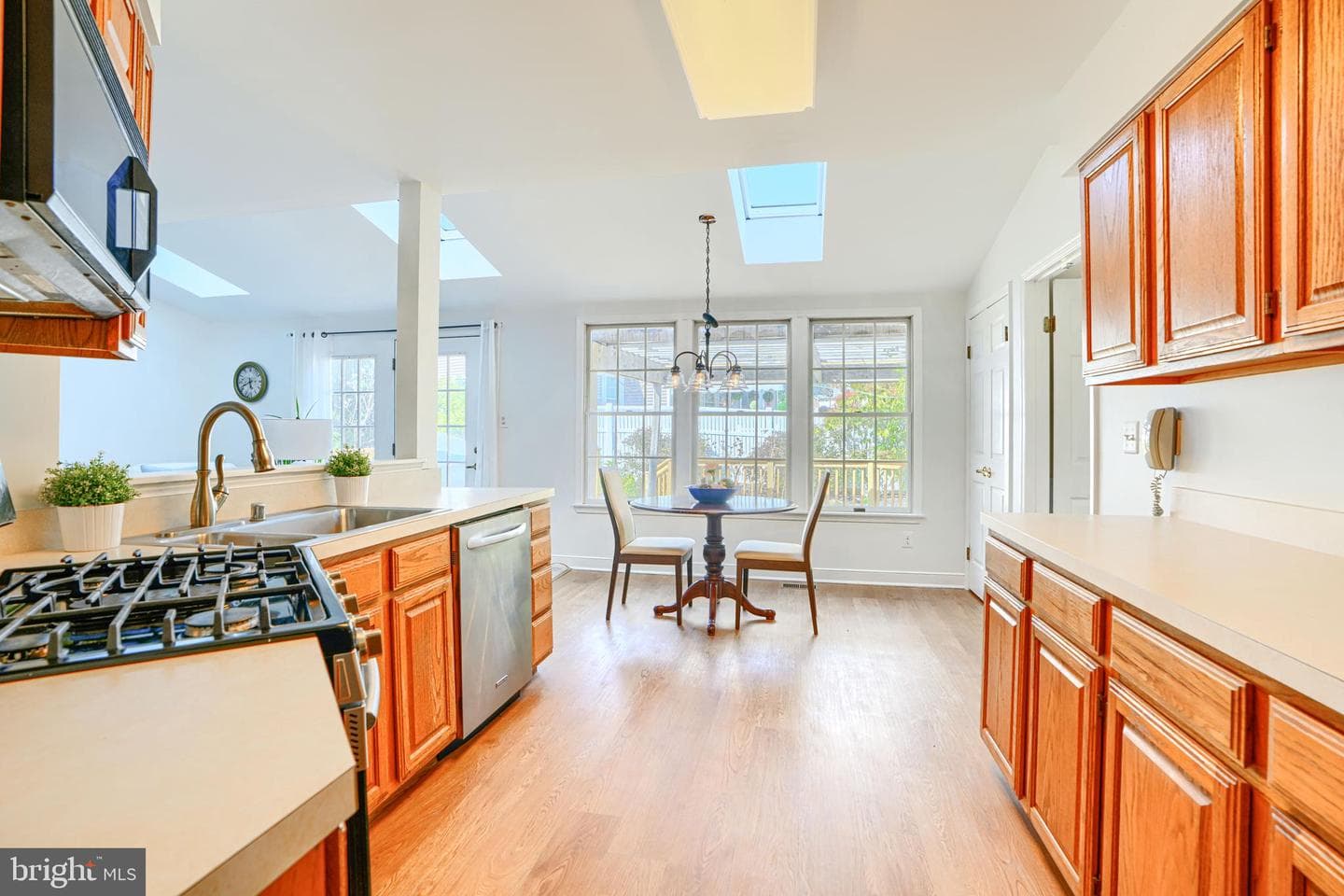 9018 Gardenia Road photo 10