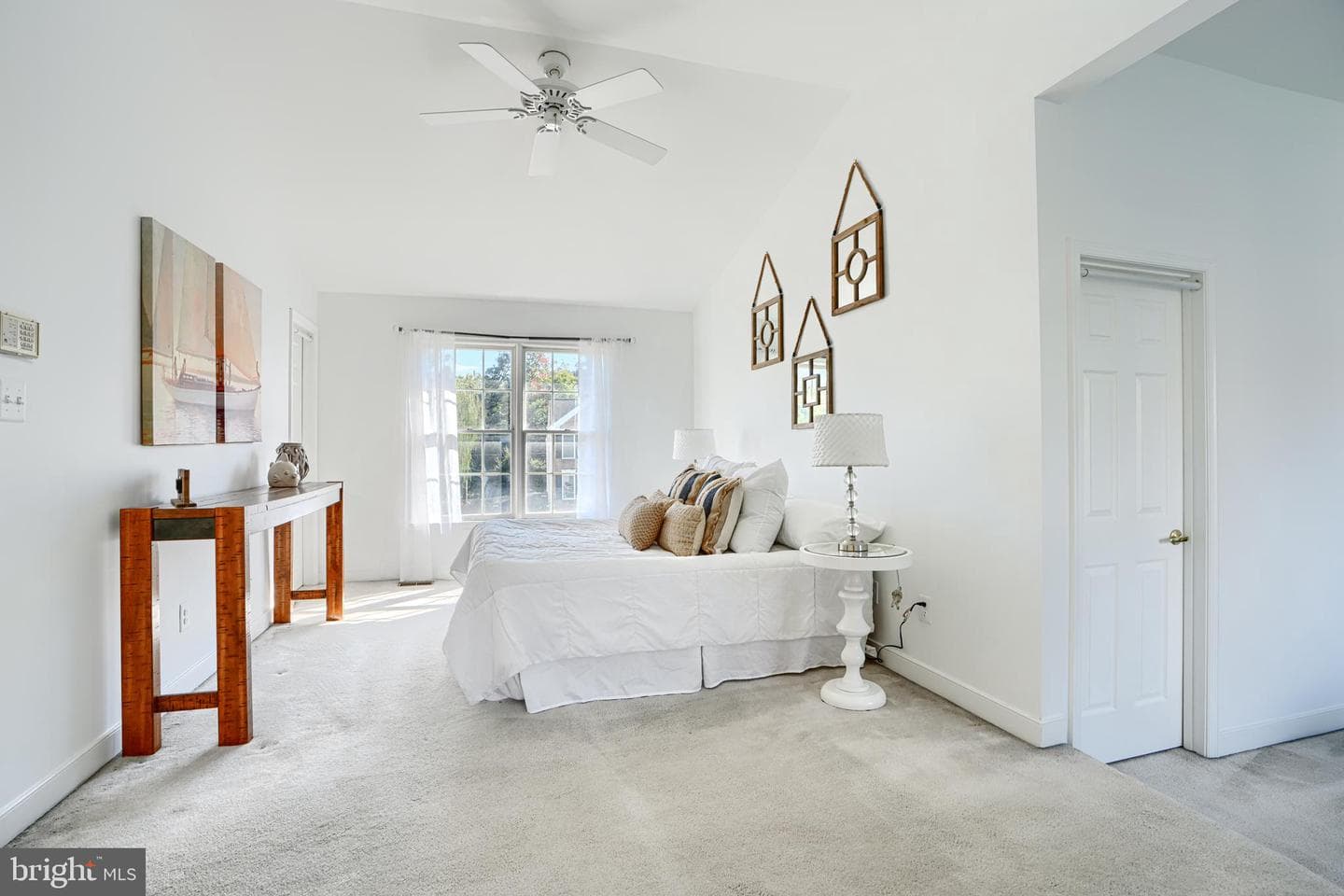 9018 Gardenia Road photo 20