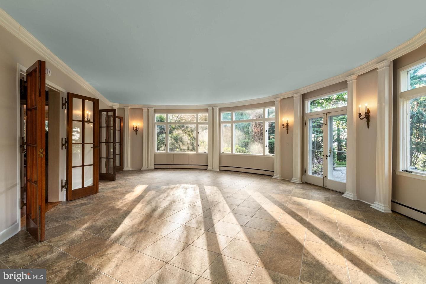 8555 Hill Spring Drive photo 14