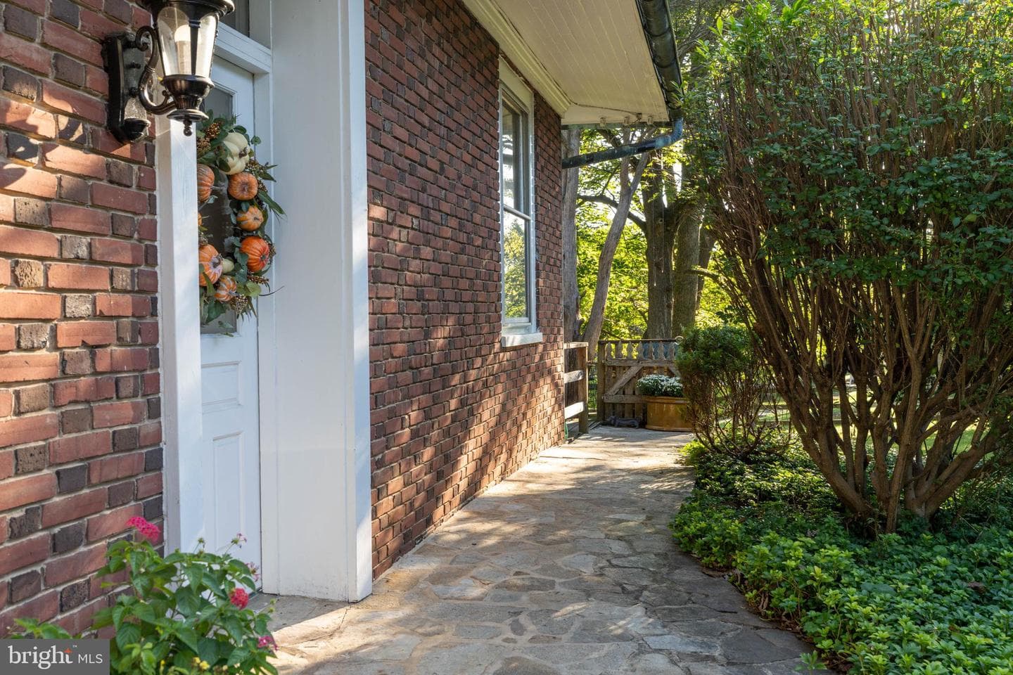 8555 Hill Spring Drive photo 38