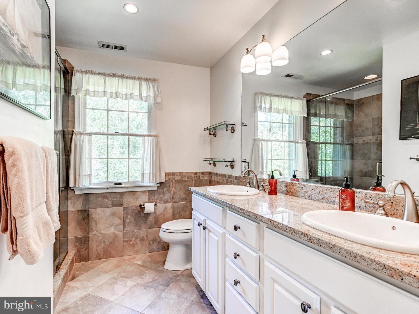 13727 Cuba Road photo 25