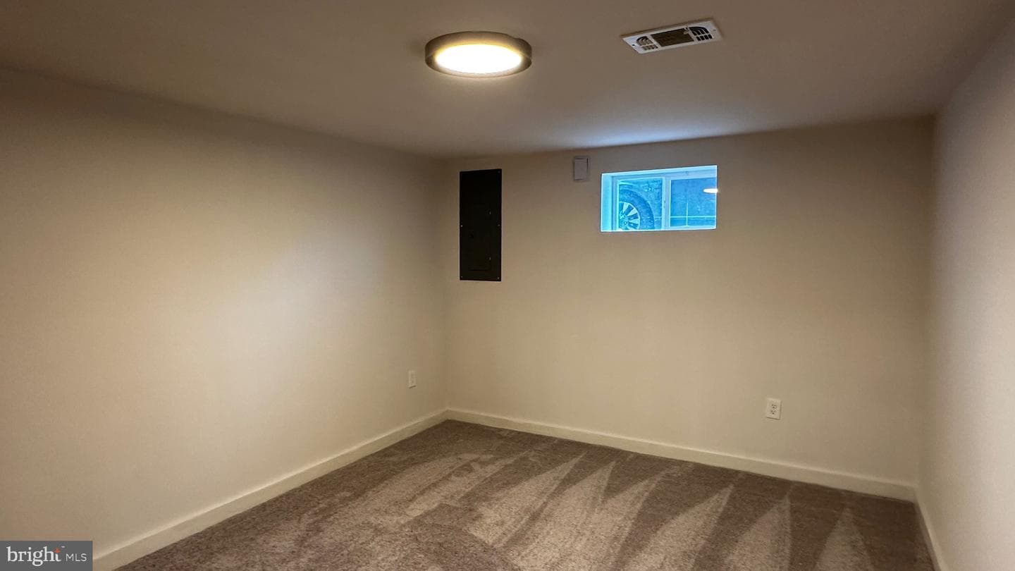 8802 Ashford Road photo 38