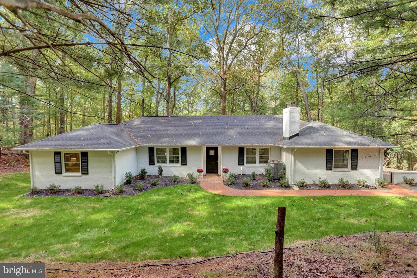 10902 Baronet Road photo 2