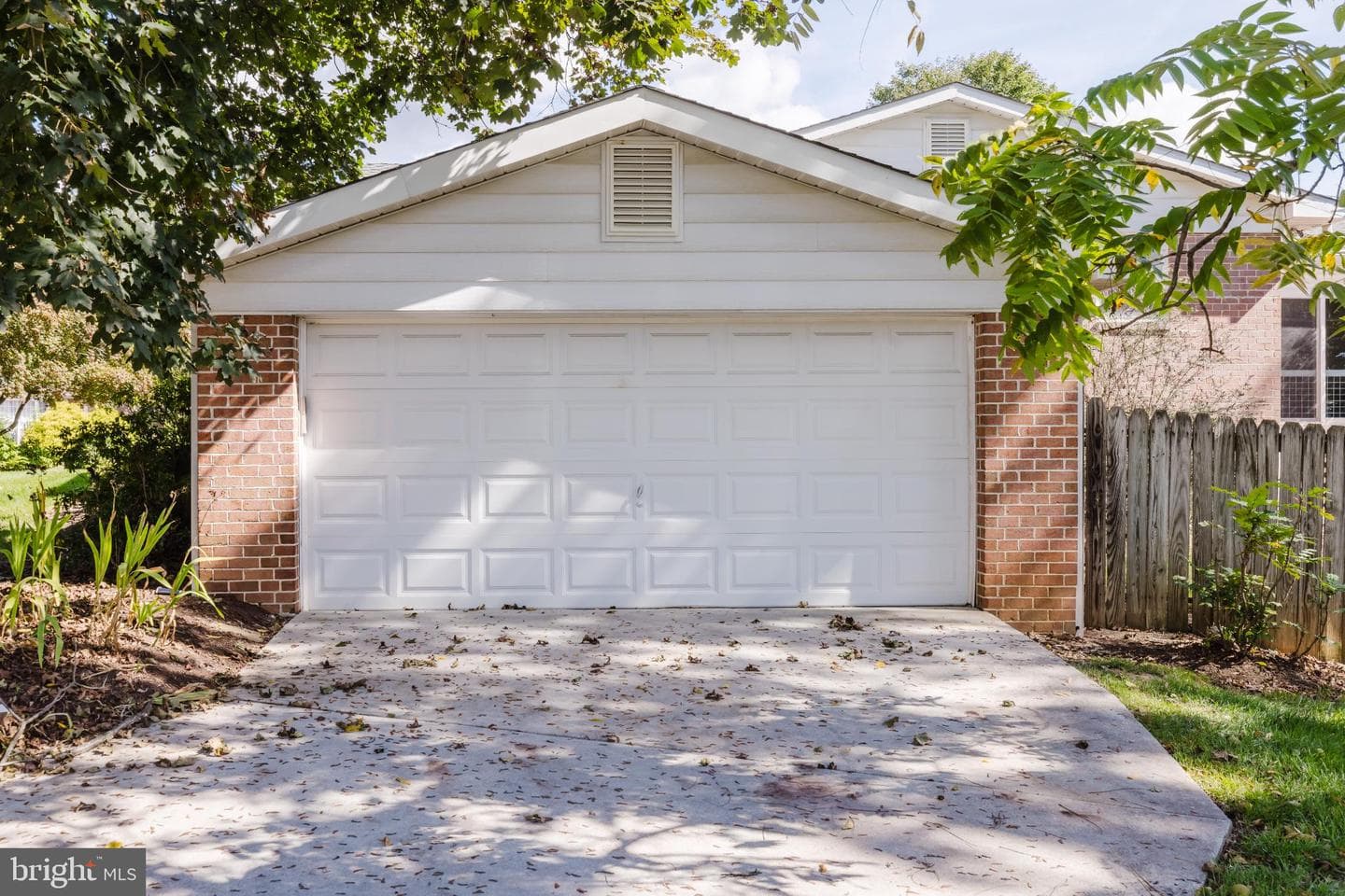 201 Chantrey Road photo 22