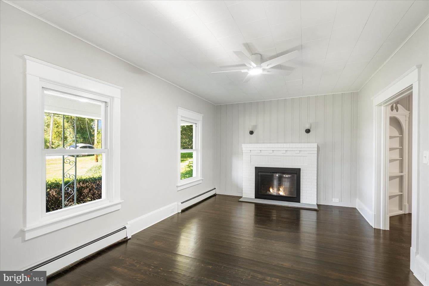 15317 York Road photo 2