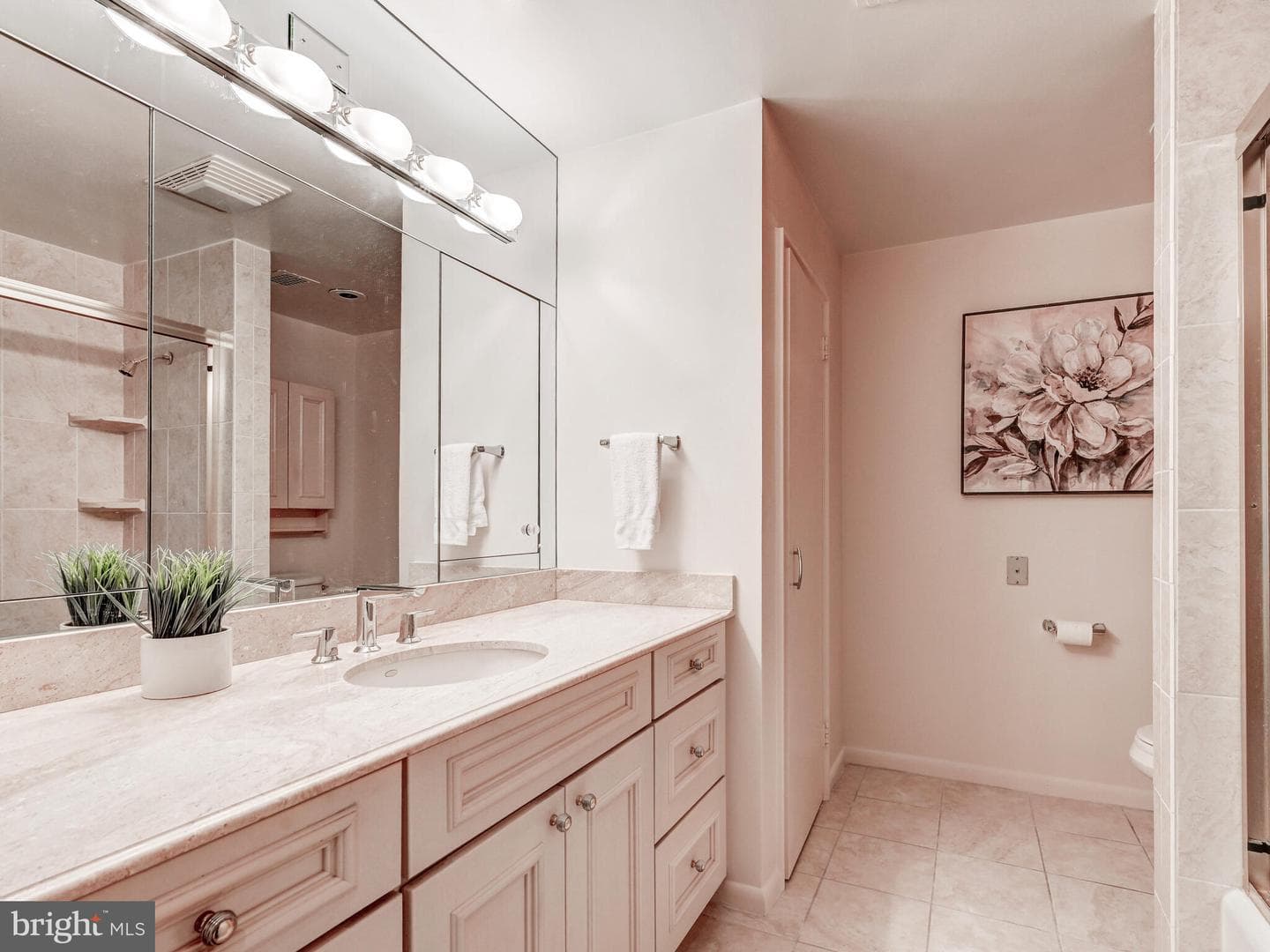 11 Slade Avenue #912 photo 24