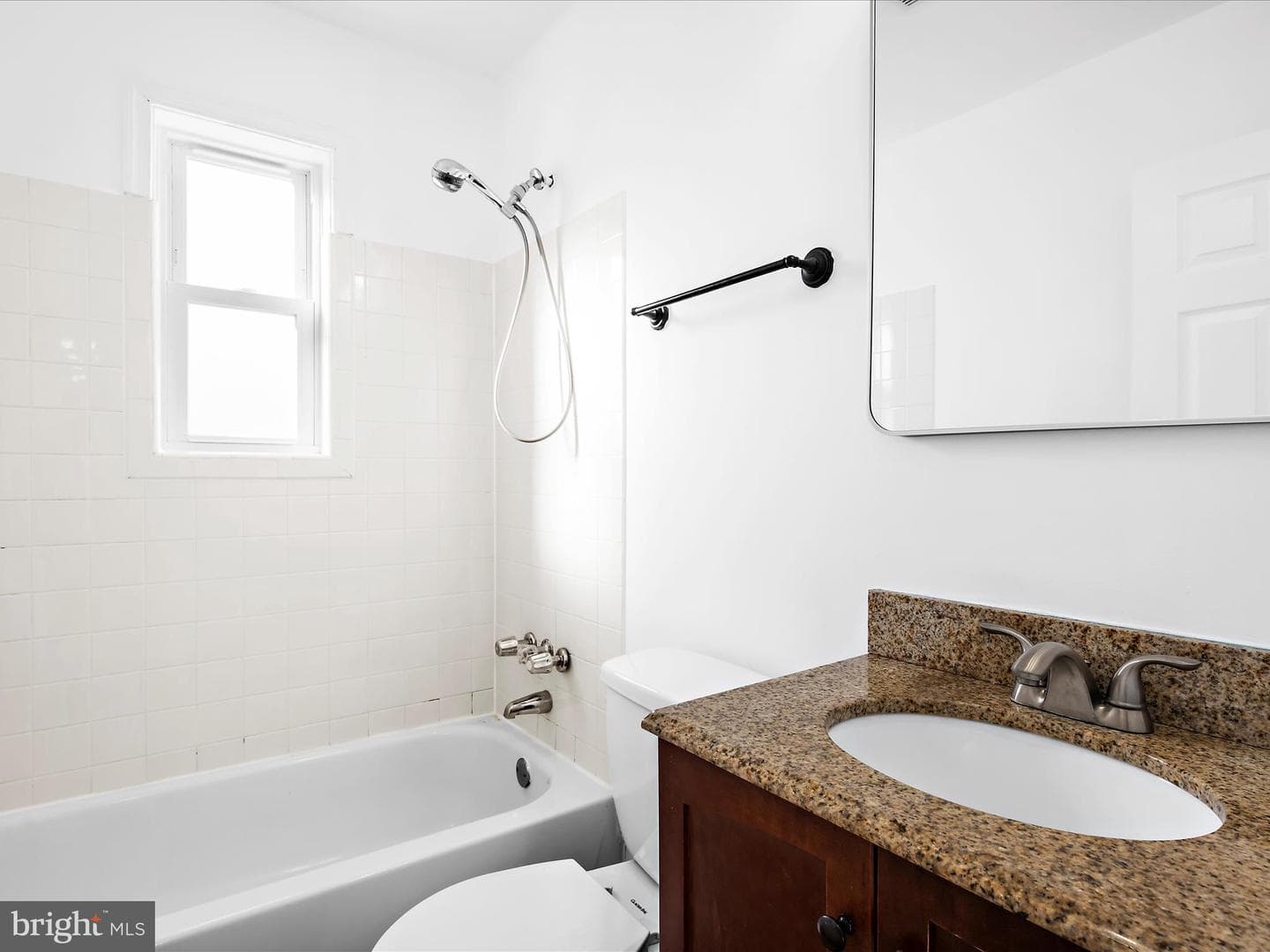 400 Dale Avenue photo 14
