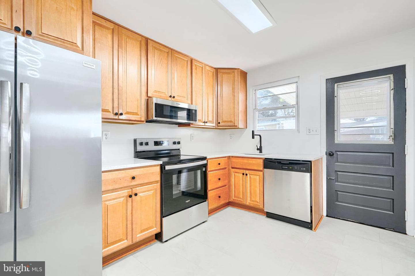 4504 Scotts Level Court photo 6