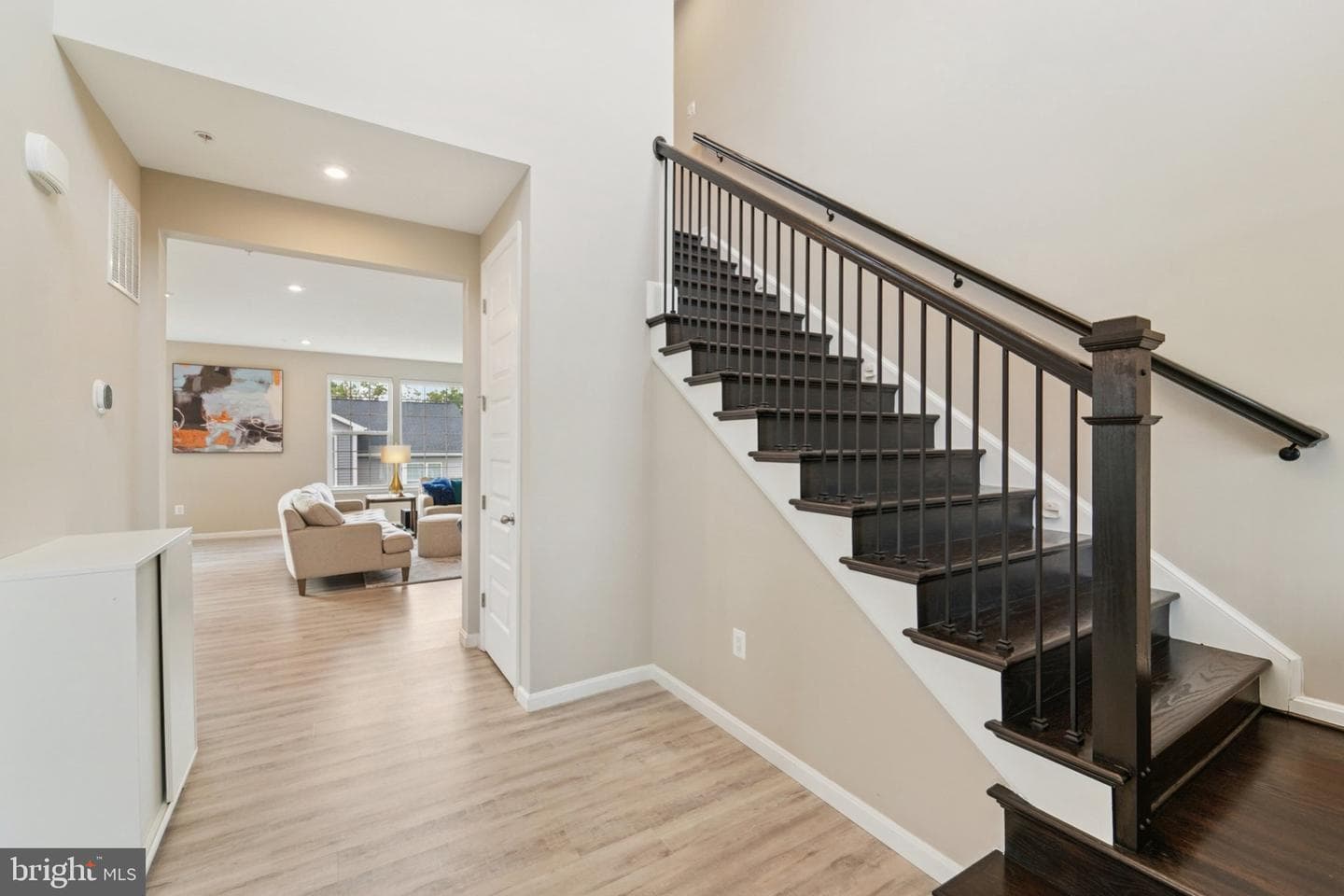 3604 King David Way photo 5