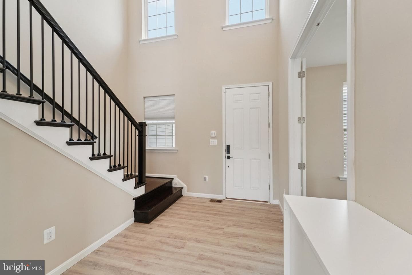 3604 King David Way photo 6