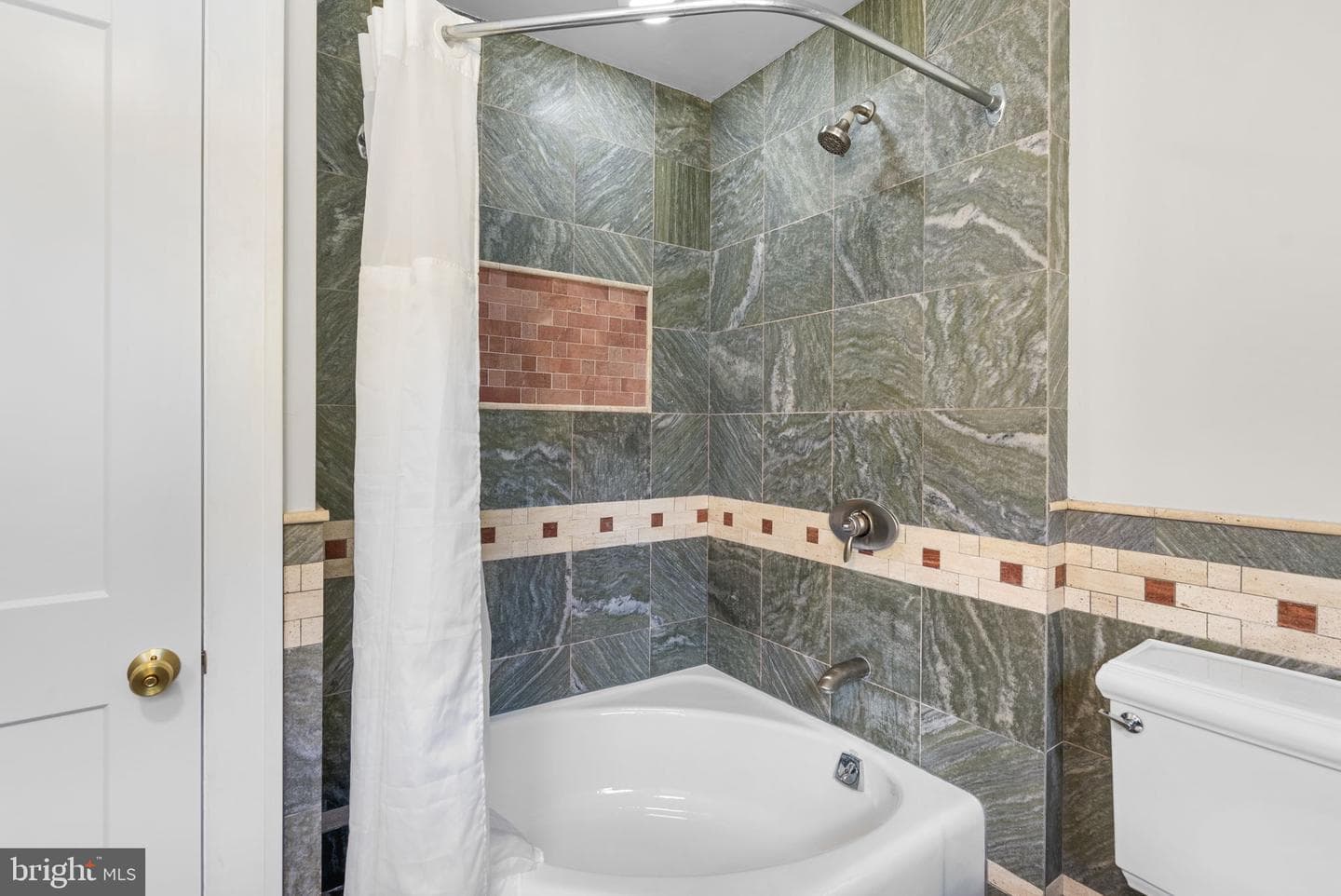 121 Forest Drive photo 30
