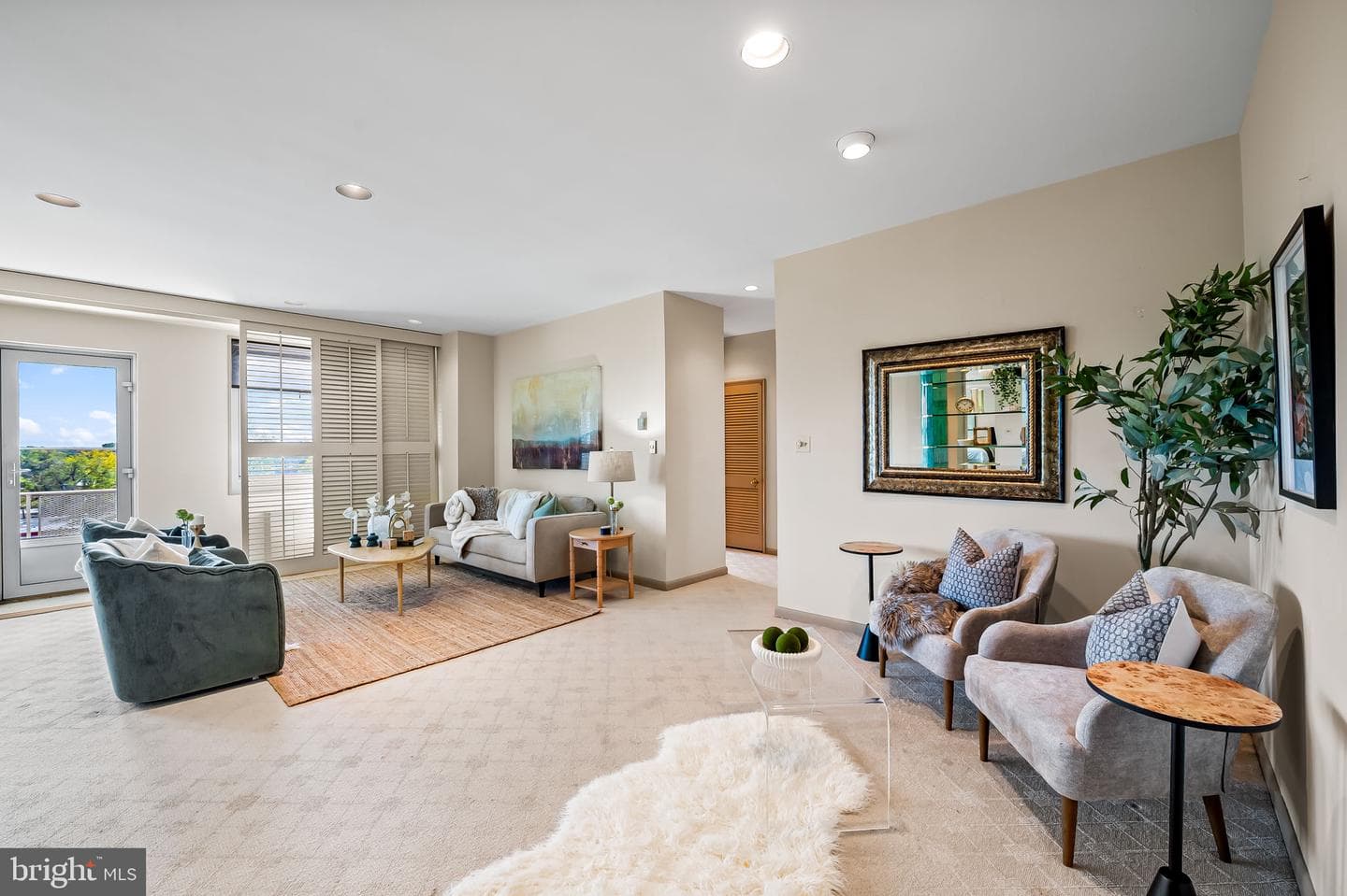 11 Slade Avenue #604 photo 9