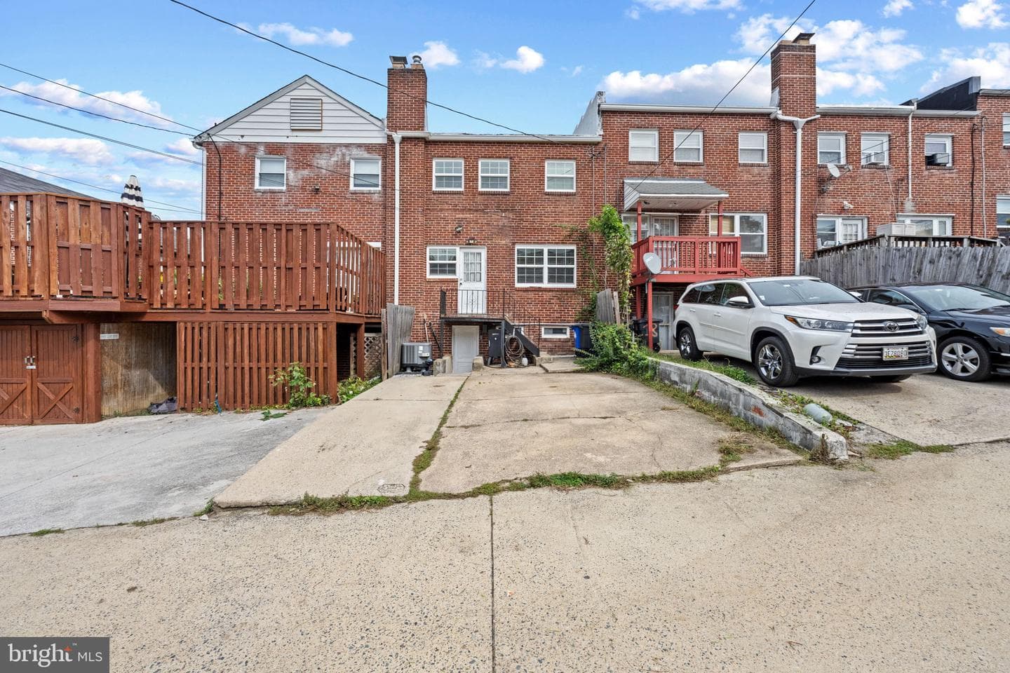 16 Maple Drive photo 28