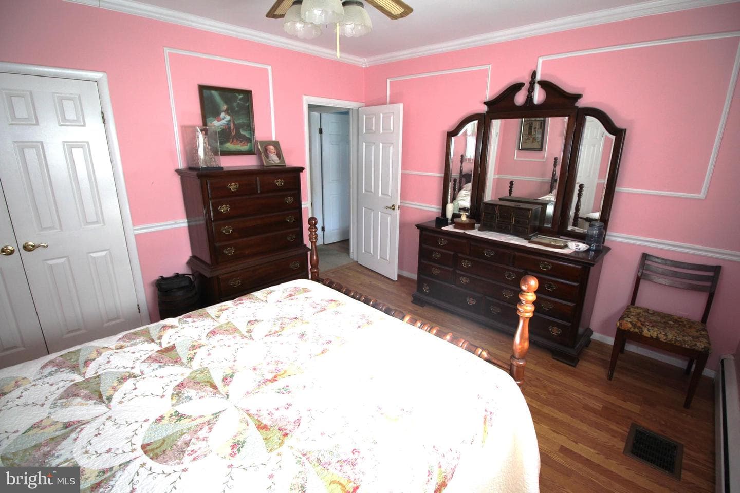 1113 Kent Avenue photo 11
