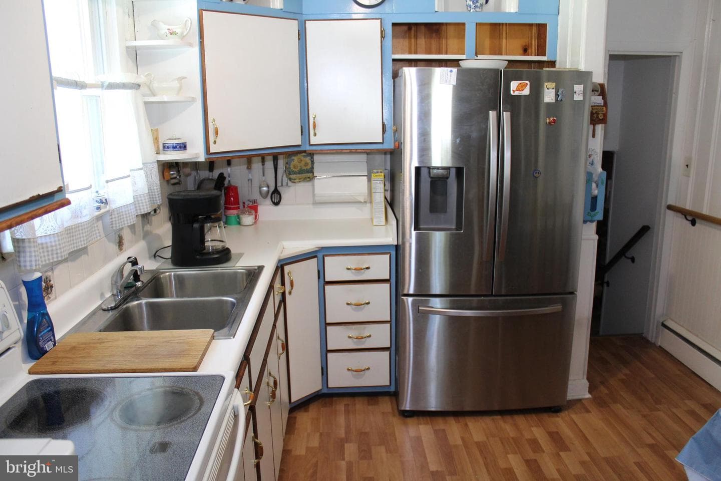 1113 Kent Avenue photo 7