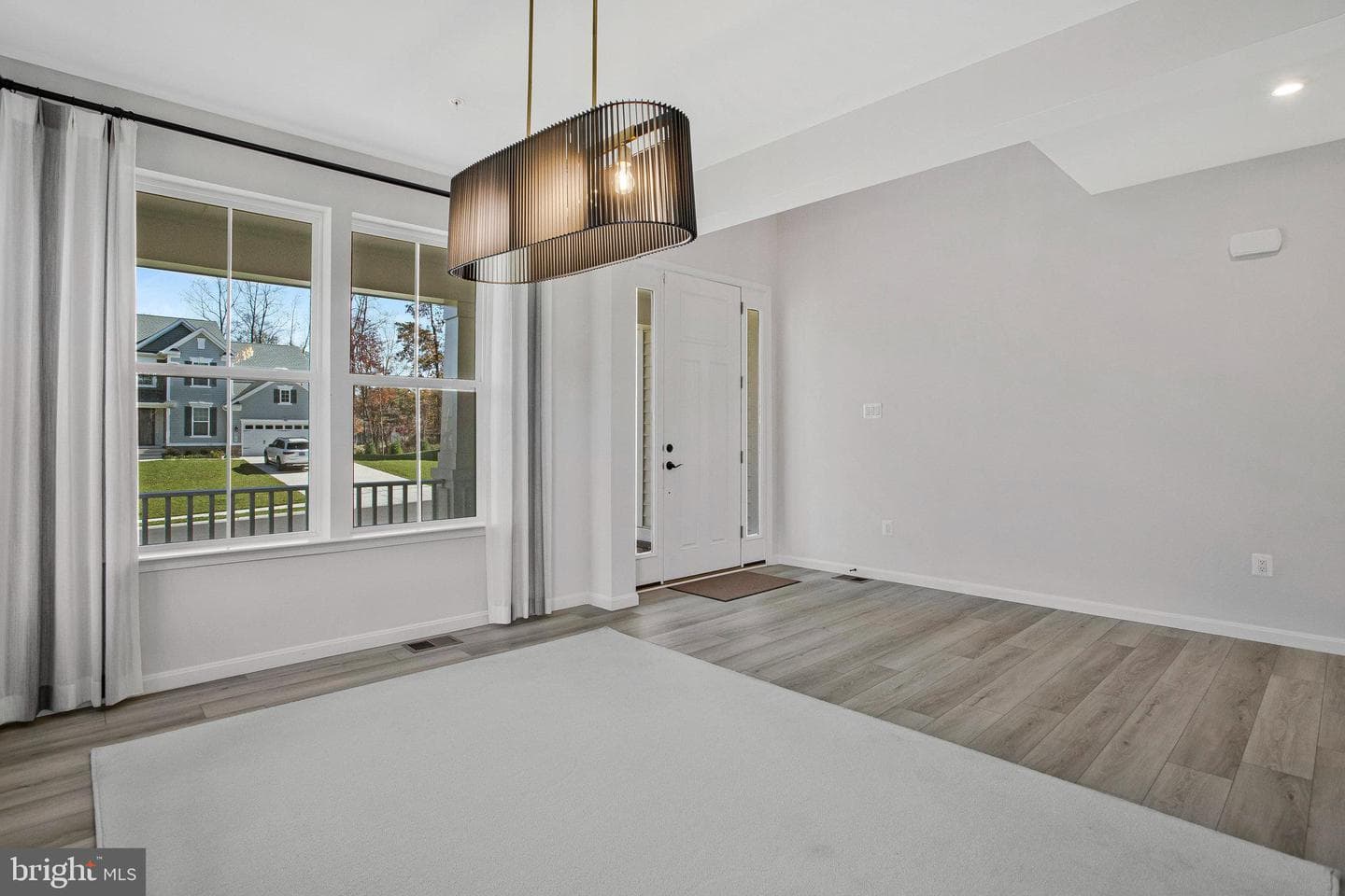 5718 Charlies Way photo 10