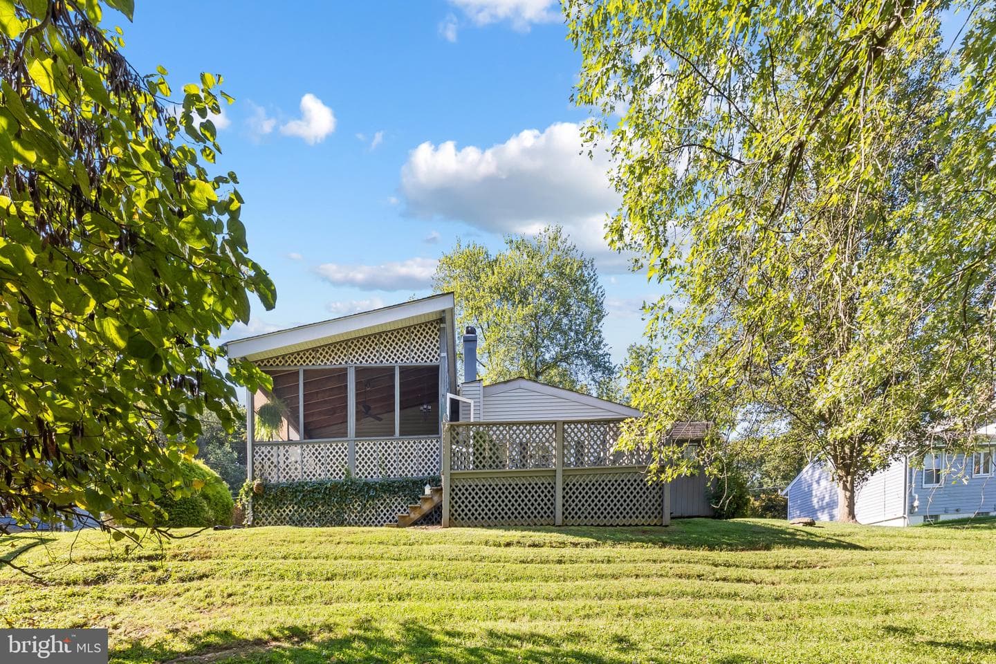 924 Cromwell Bridge Road photo 35