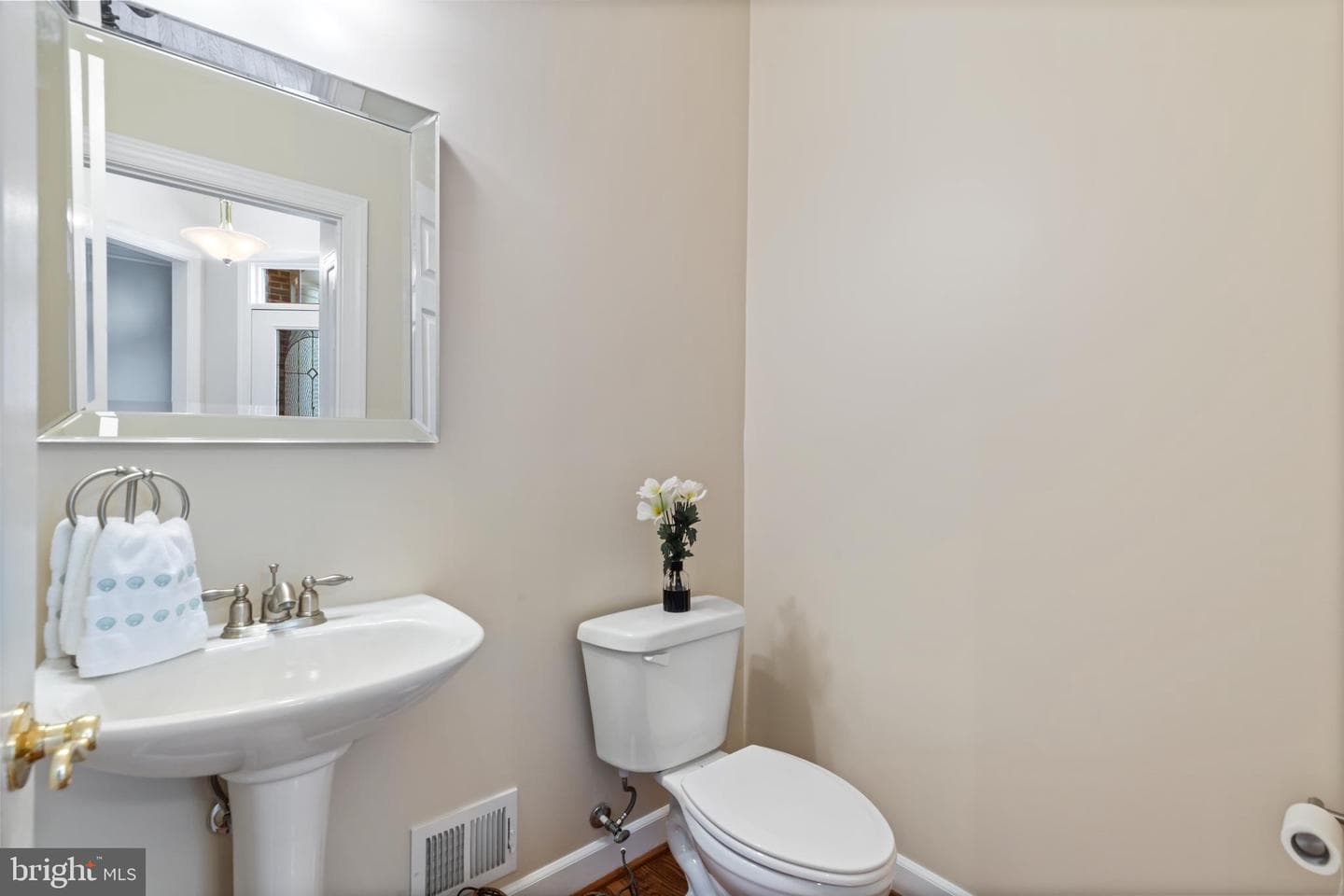 8325 Meadowsweet Road #8325 photo 5