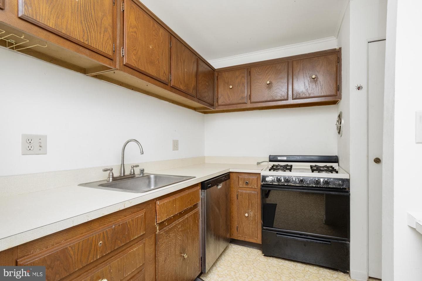 101 Fitz Court #202 photo 15
