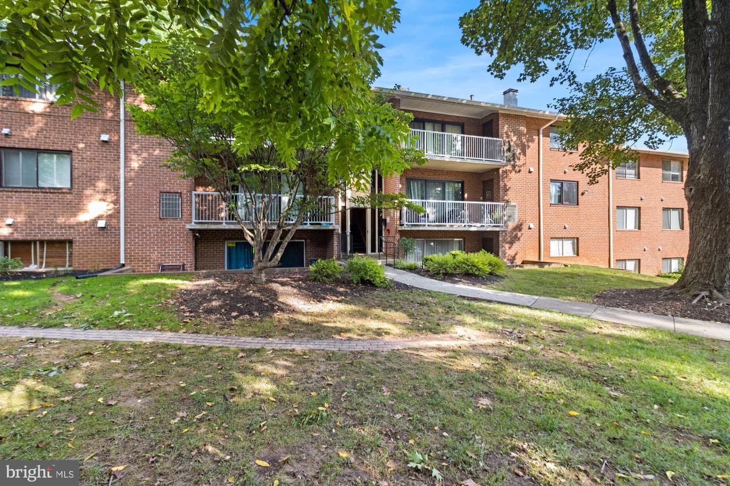 101 Fitz Court #202 photo 3