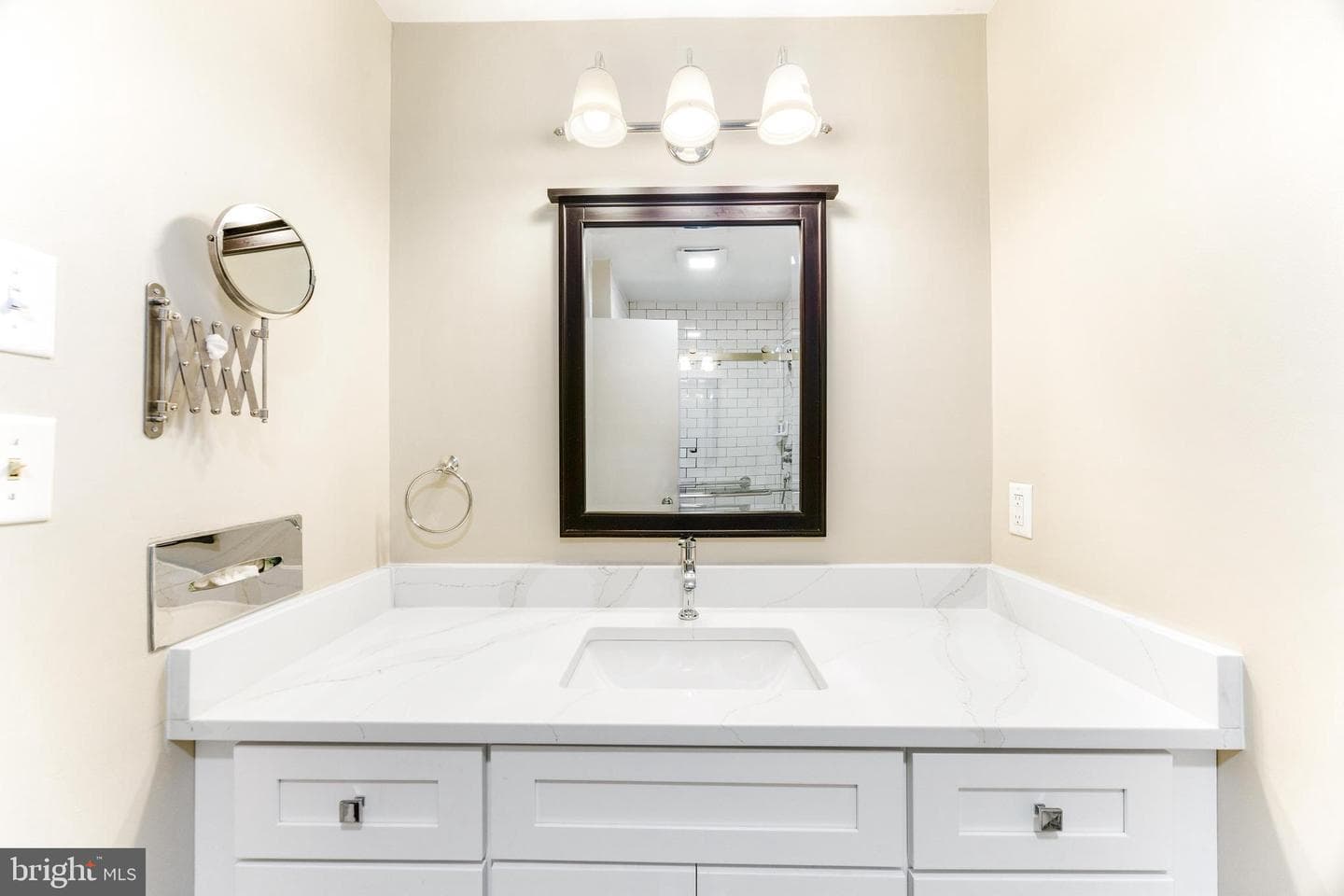 2 Coldwater Court photo 47