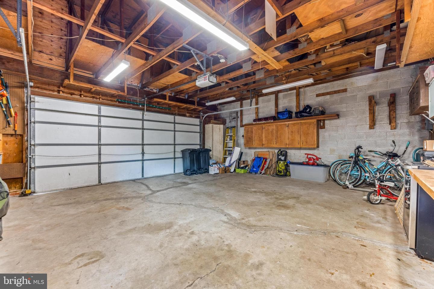 2 Coldwater Court photo 56