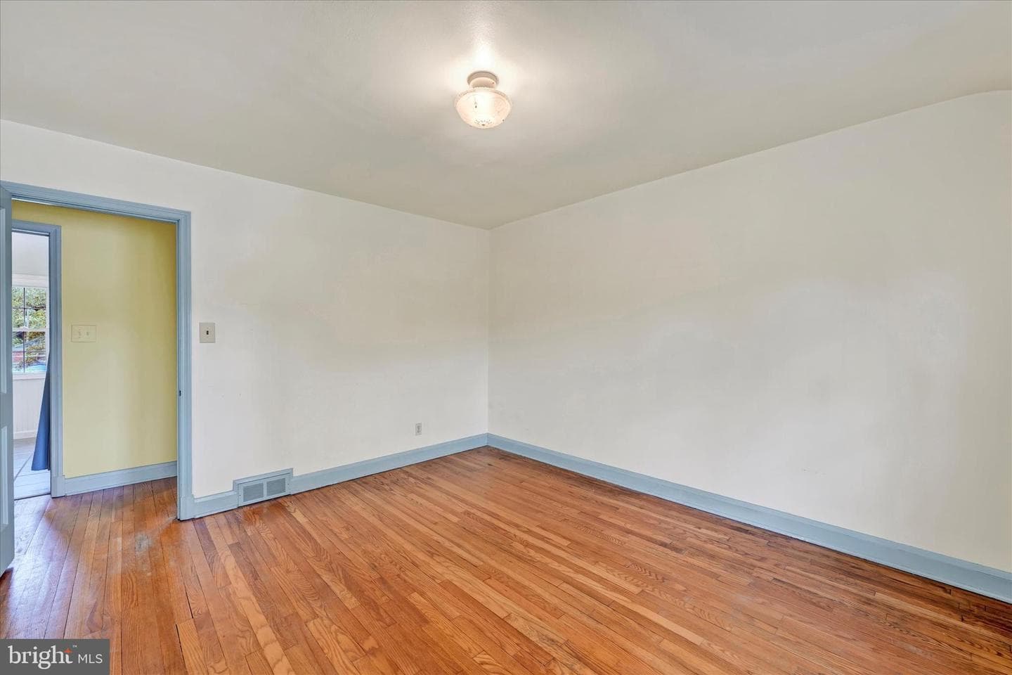8445 Water Oak Road photo 12