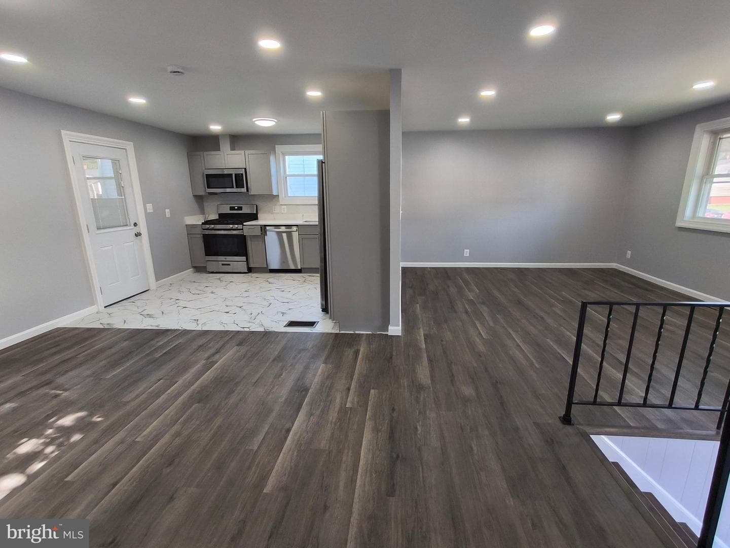 8541 Lucerne Road photo 32