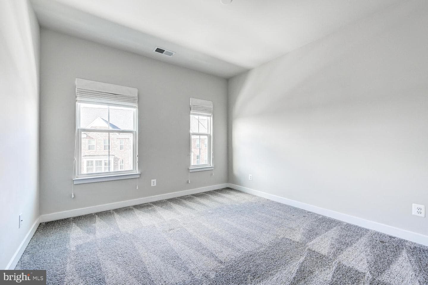 10866 Beckenham Street photo 21