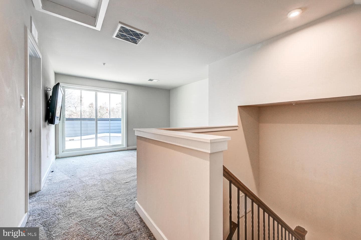 10866 Beckenham Street photo 25