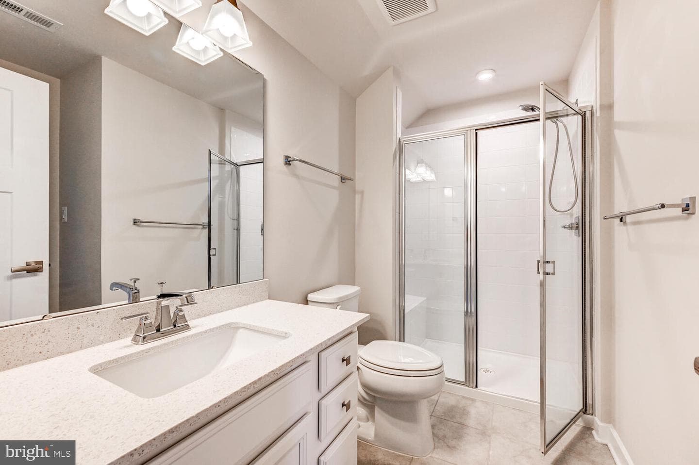 10866 Beckenham Street photo 28