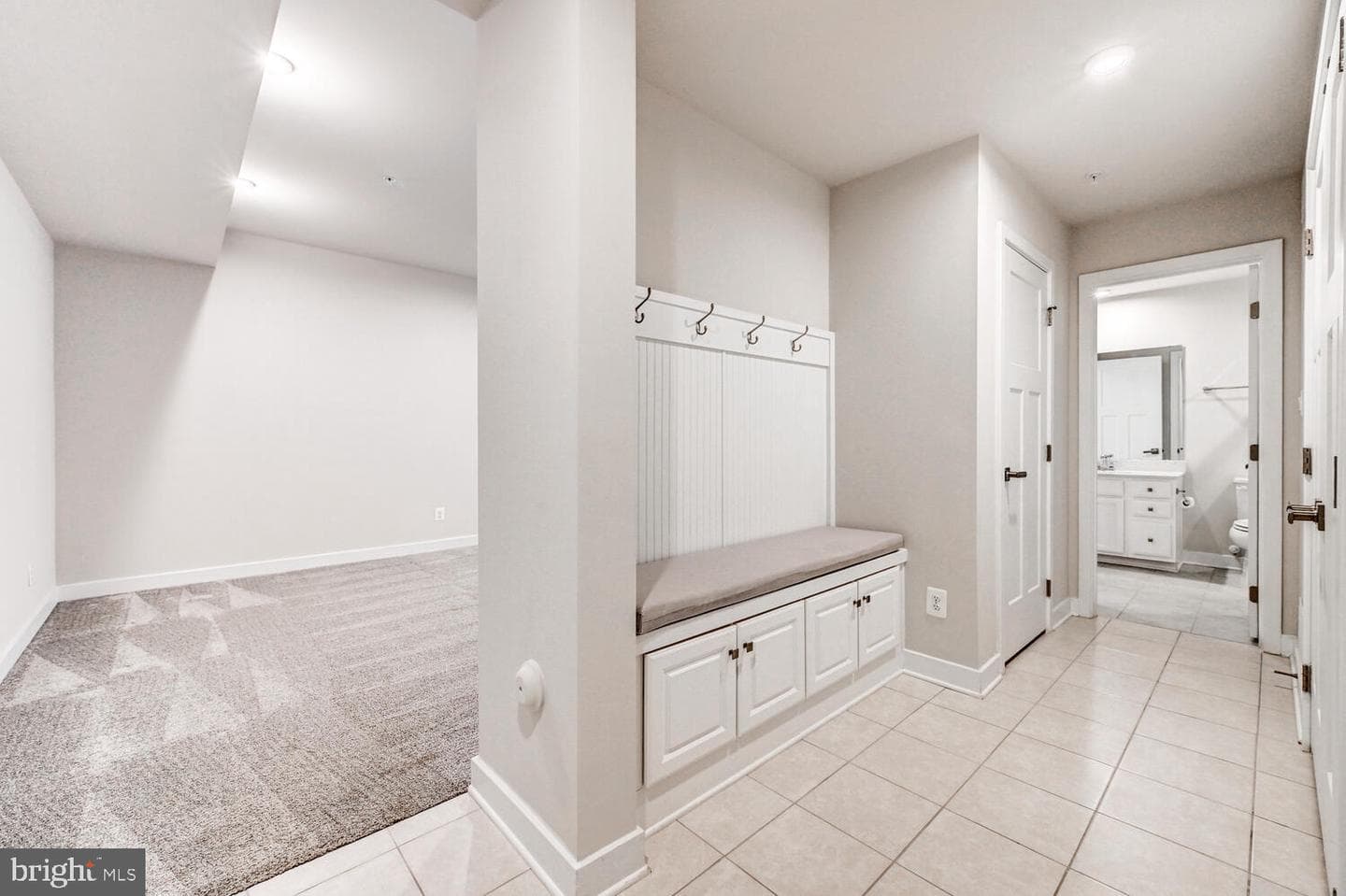 10866 Beckenham Street photo 31